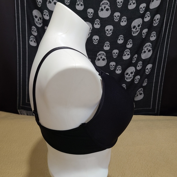 Secret Treasures bra size 40DD - Picture 5 of 9